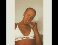 Guy heard loud noise gets scared bra