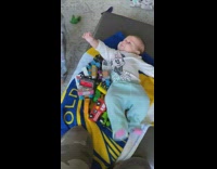 Little boy spins falls golden state warriors 