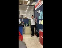 BitchMP - Guy cleans hands get back